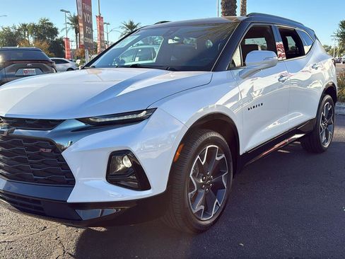 Used 2022 Chevrolet Blazer RS image 3