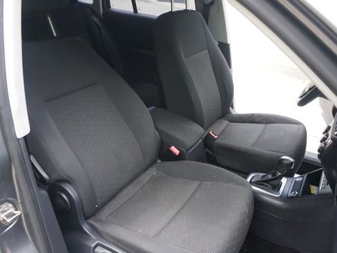 Used 2017 Volkswagen Tiguan Limited w/ Premium Package FWD image 19