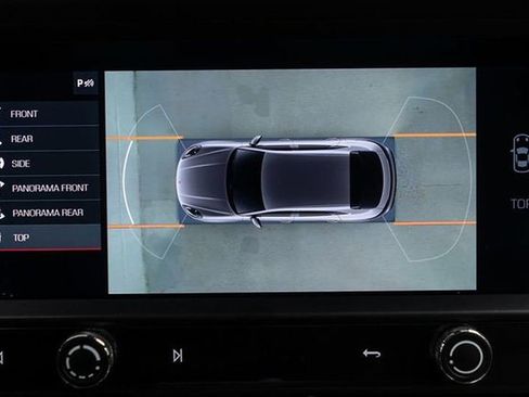 Used 2024 Porsche Macan w/ Premium Plus Package image 24