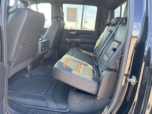 Used 2023 GMC Sierra 2500 AT4 w/ AT4 Preferred Package image 14