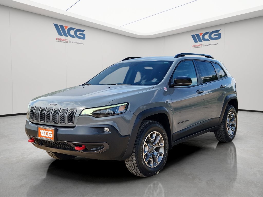 Used 2022 Jeep Cherokee Trailhawk w/ Premium Leather Package AWD/4WD image 4