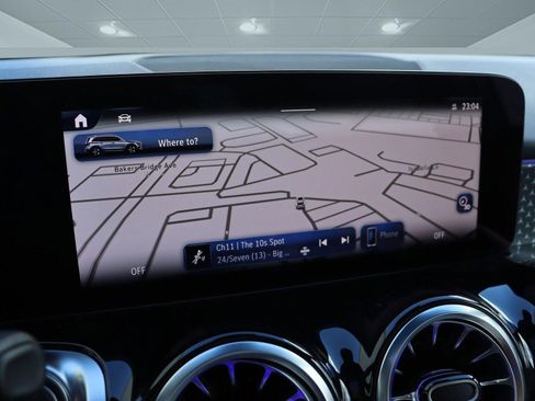 Certified 2025 Mercedes-Benz GLB 250 image 43