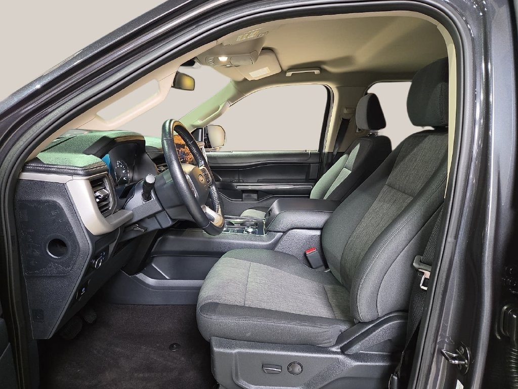 Used 2022 Ford Expedition XLT AWD/4WD image 20
