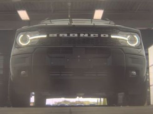 Used 2025 Ford Bronco Sport Outer Banks w/ Outer Banks Tech Package+ image 3