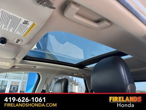 Used 2018 Ford Edge SEL w/ Equipment Group 201A FWD image 21