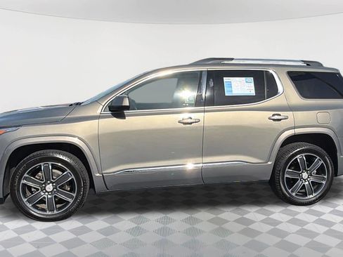 Used 2019 GMC Acadia Denali w/ Technology Package AWD/4WD image 8
