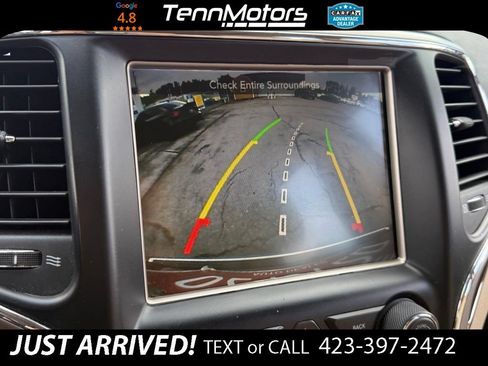 Used 2017 Jeep Grand Cherokee Limited AWD/4WD image 20