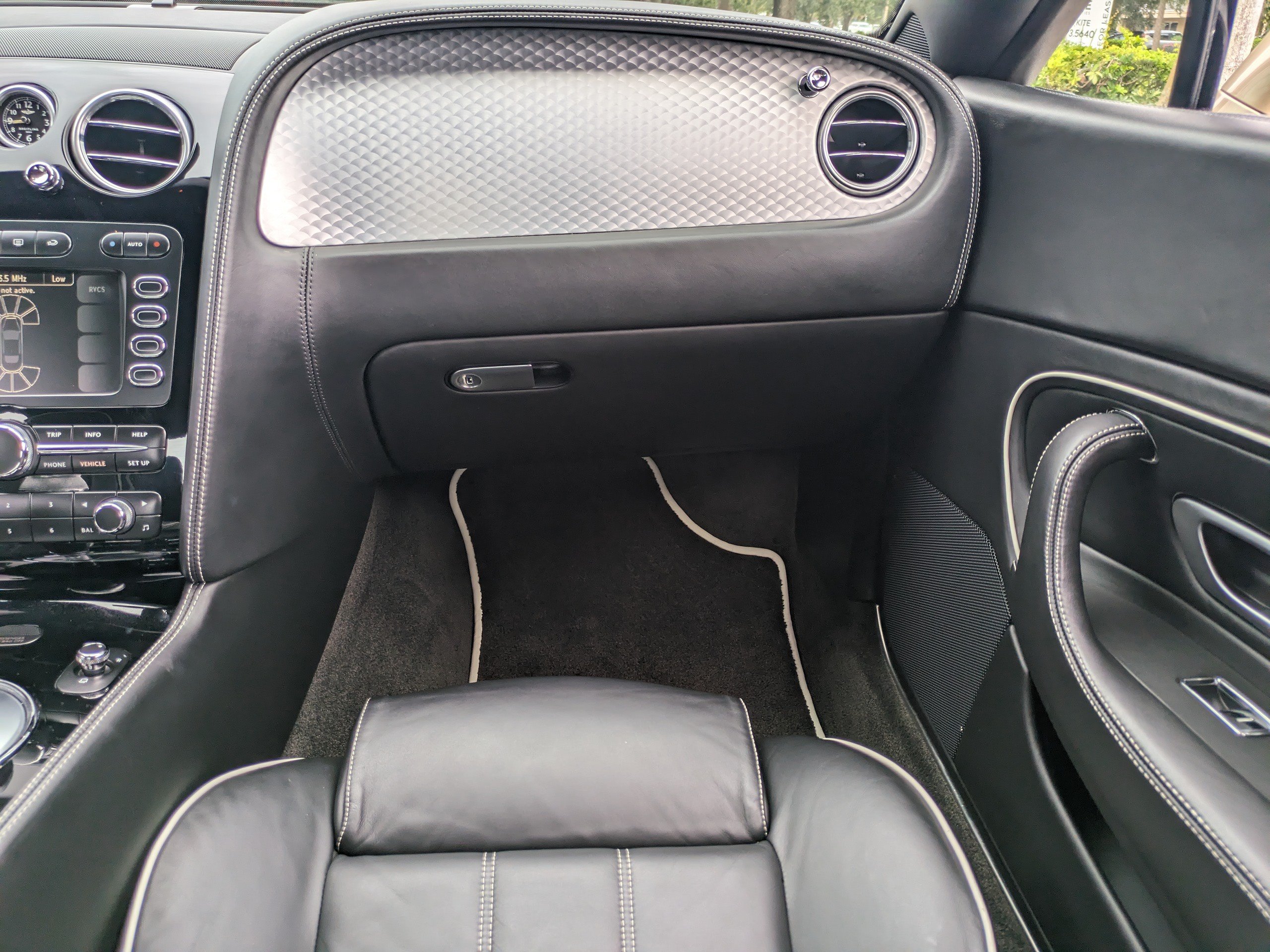 Used 2011 Bentley Continental GTC AWD/4WD image 17