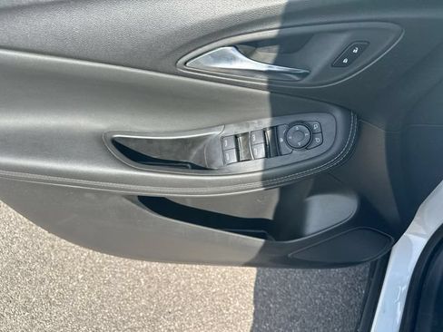 Used 2024 Buick Encore GX Preferred AWD/4WD image 15