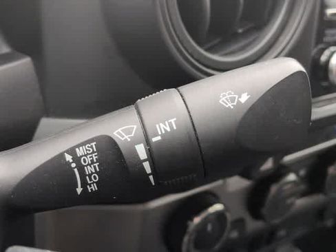 Used 2021 Toyota Tacoma SR image 25