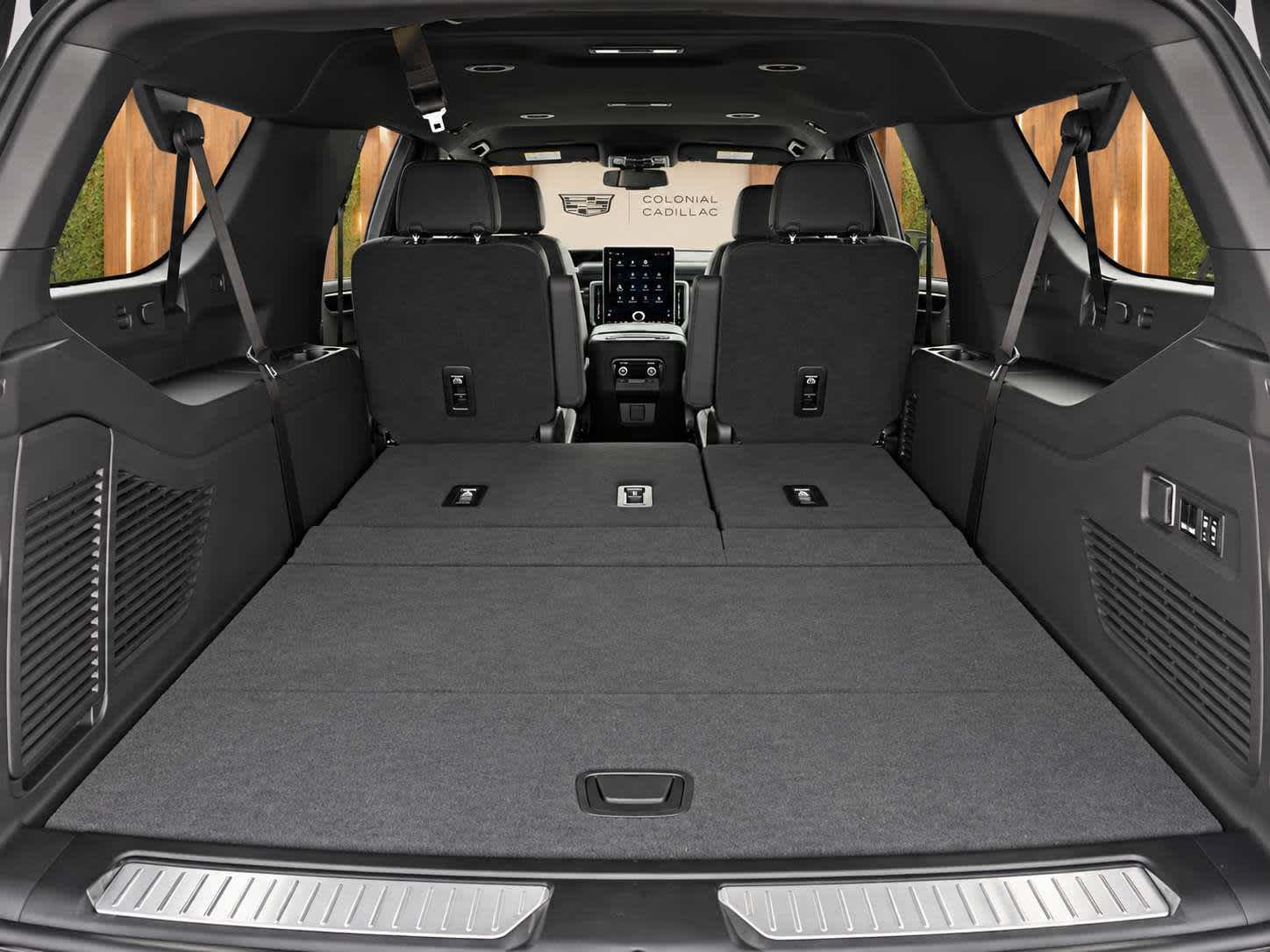 Used 2026 GMC Yukon XL AT4 AWD/4WD image 9