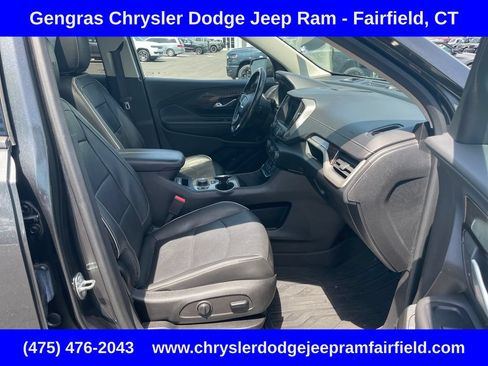 Used 2019 GMC Terrain Denali w/ Advanced Safety Package AWD/4WD image 13