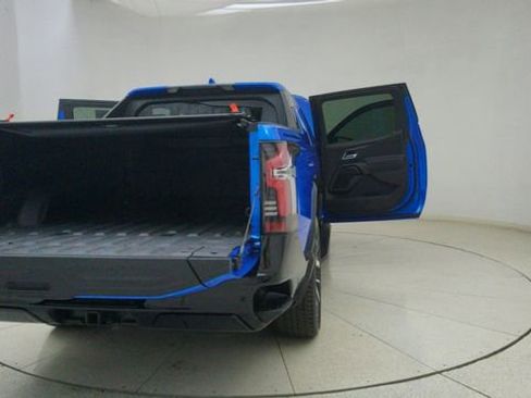 Used 2025 Chevrolet Silverado EV RST image 76