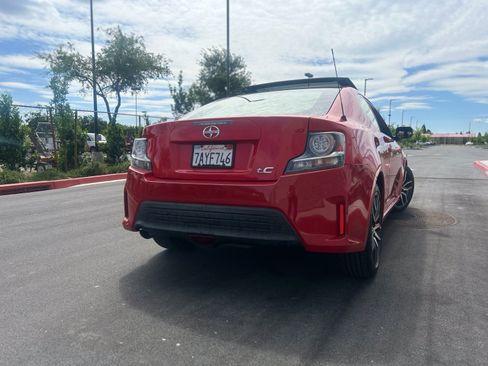 Used 2014 Scion tC FWD image 24