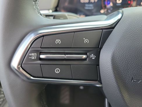 New 2026 Chevrolet Suburban LS image 5