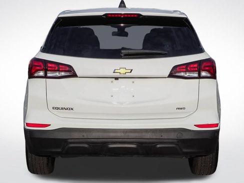 Certified 2024 Chevrolet Equinox LS w/ LS Convenience Package AWD/4WD image 6