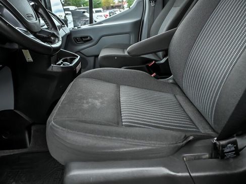 Used 2017 Ford Transit 150 XLT RWD image 16