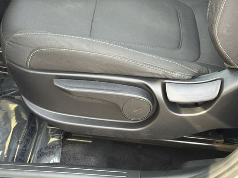 Certified 2024 Hyundai Tucson SE FWD image 19