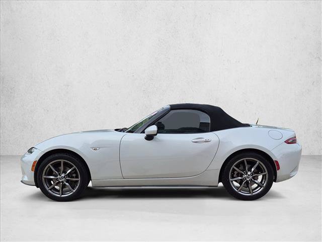Used 2016 MAZDA MX-5 Miata Grand Touring RWD image 9