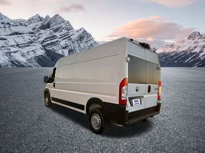 New 2024 RAM ProMaster 3500 w/ Convenience Group