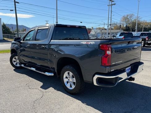 Used 2021 Chevrolet Silverado 1500 LT w/ Bed Protection Package image 6