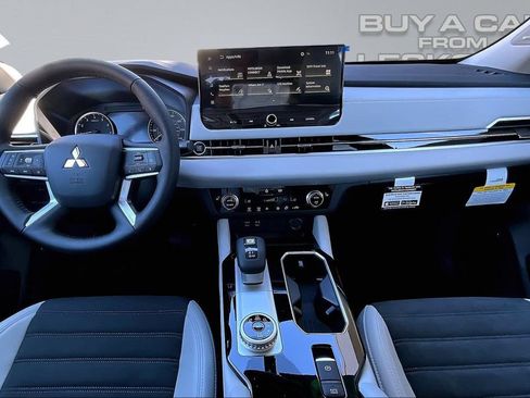 New 2026 Mitsubishi Outlander SE AWD/4WD image 5