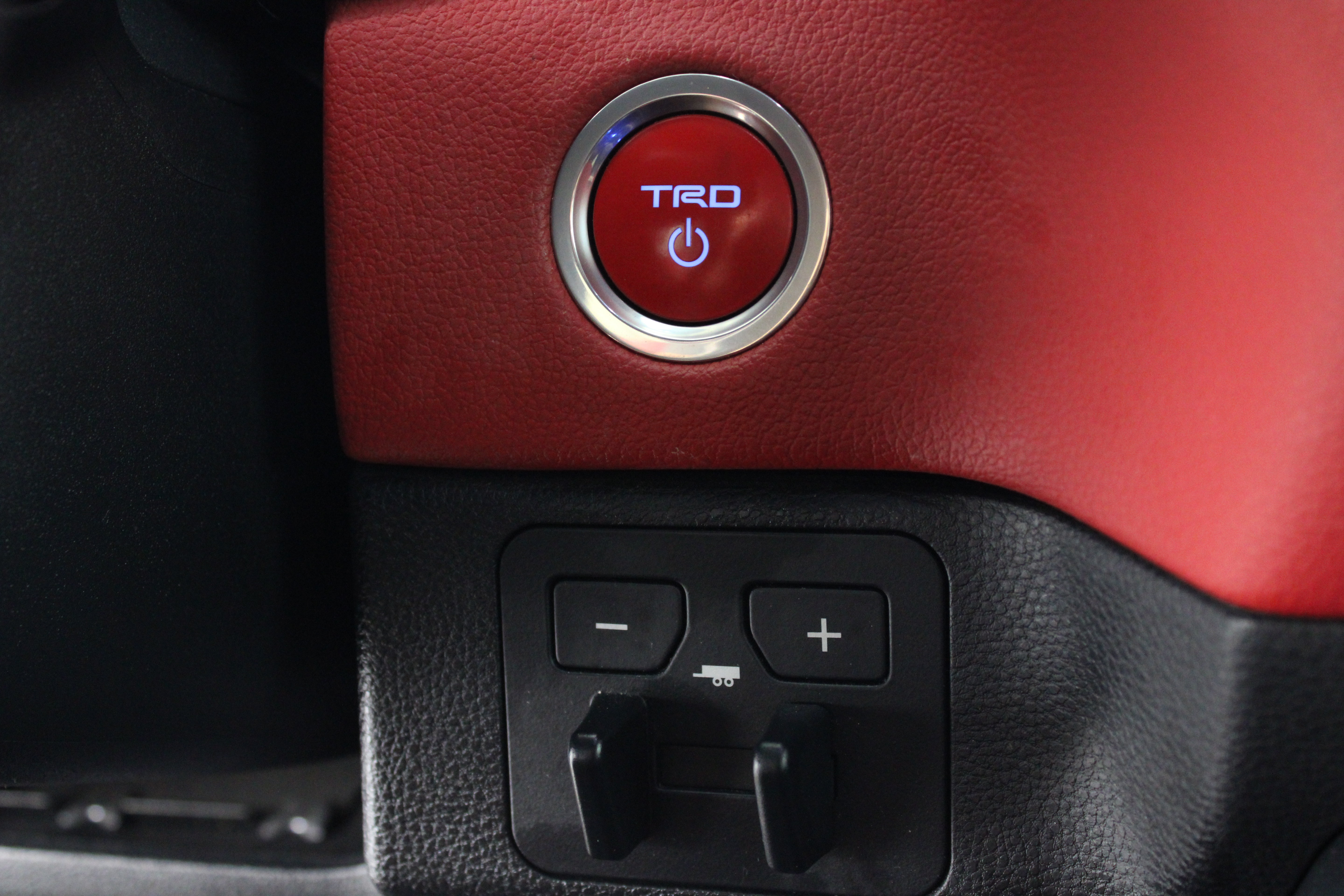 Certified 2024 Toyota Sequoia TRD Pro AWD/4WD image 18