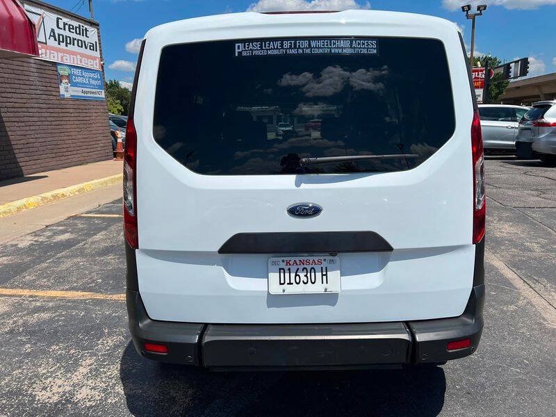 Used 2022 Ford Transit Connect XL FWD image 12