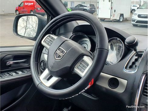 Used 2020 Dodge Grand Caravan GT image 27