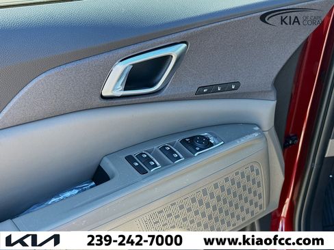 New 2026 Kia Carnival EX image 24