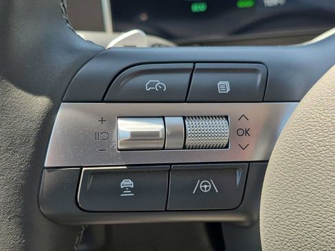 Certified 2025 Hyundai Sonata Limited FWD image 23