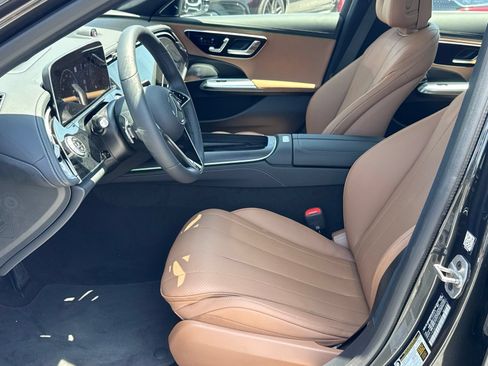 Used 2025 Mercedes-Benz E 350 Sedan image 18
