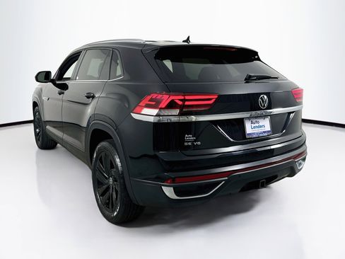 Used 2023 Volkswagen Atlas Cross Sport SE FWD image 7