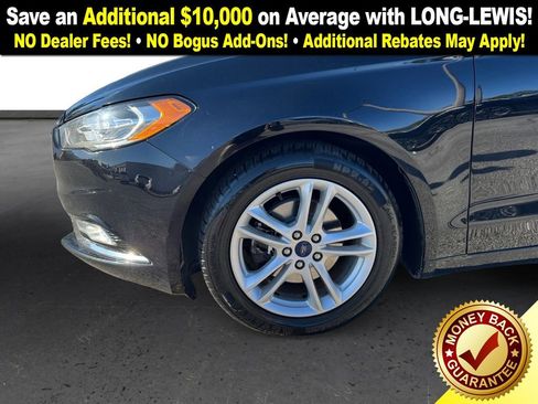 Used 2018 Ford Fusion SE image 13