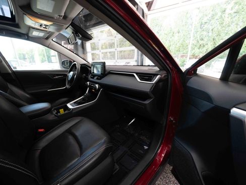 Used 2019 Toyota RAV4 XLE w/ Convenience Package AWD/4WD image 26