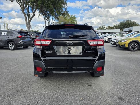 Used 2018 Subaru Crosstrek 2.0i Premium image 4