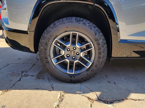 New 2026 GMC Terrain AT4 w/ Convenience Package III image 53