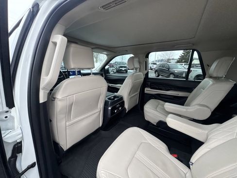 Certified 2024 Ford Expedition Max Platinum image 14