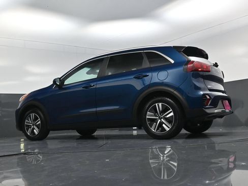 Used 2022 Kia Niro LXS FWD image 17