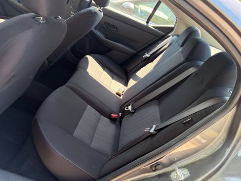 Used 2025 Nissan Sentra SV FWD image 23