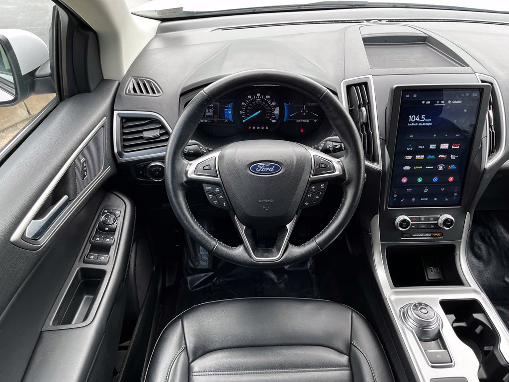Used 2024 Ford Edge SEL AWD/4WD image 8