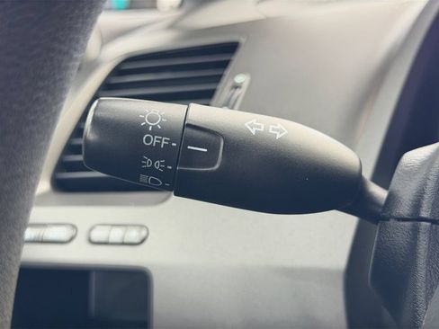 Used 2010 Honda Civic LX image 29