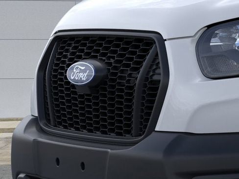 New 2026 Ford Transit 250 148 Medium Roof RWD image 16