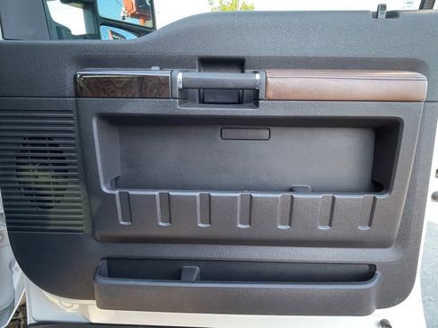 Used 2015 Ford F250 Platinum w/ FX4 Off-Road Package image 35