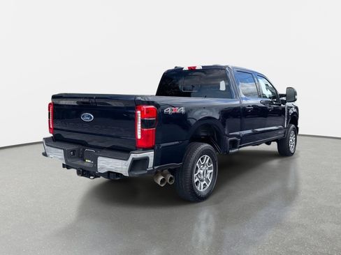 Used 2024 Ford F250 Lariat AWD/4WD image 3