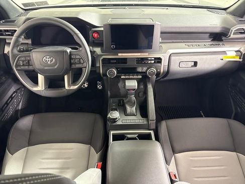 Used 2026 Toyota Tacoma TRD Sport image 16