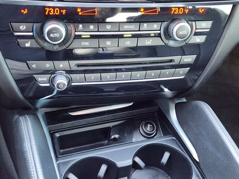 Used 2018 BMW X6 sDrive35i image 18