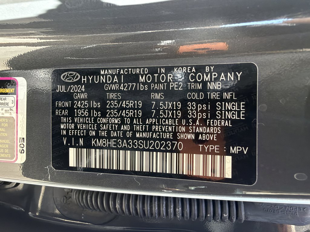 Used 2025 Hyundai Kona Limited FWD image 44