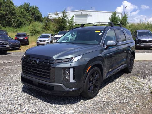 Used 2023 Hyundai Palisade XRT FWD image 2