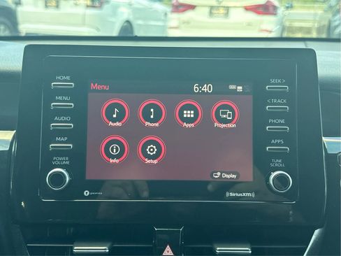 Used 2022 Toyota Camry SE image 16